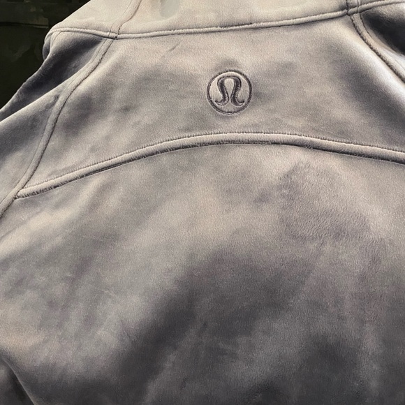 lululemon athletica purple/grey  Half-Zip Sweatshirt. New condition. M/L - Picture 8 of 11